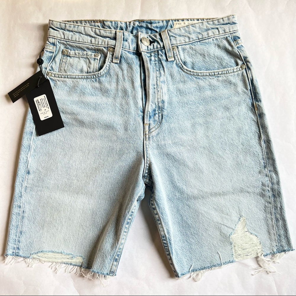 Rag & Bone Maya High-Rise Walking Denim Short in Montauk (Light Indigo) Size 28
